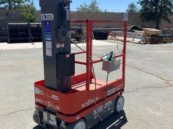 2018 Skyjack SJ12 Self-Propelled One-Person