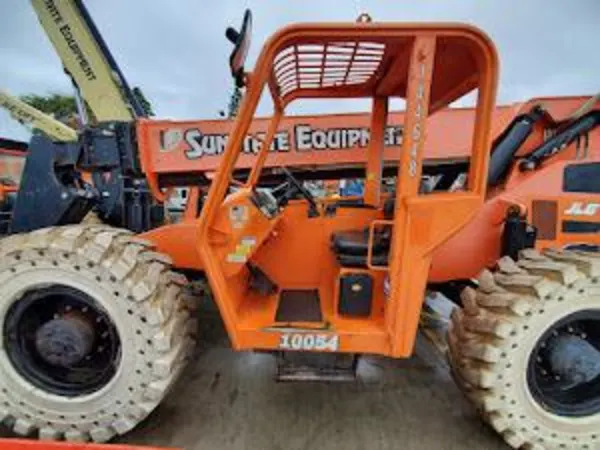 2015 SkyTrak 10054