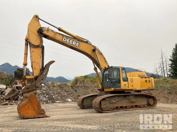 2004 John Deere 450C LC