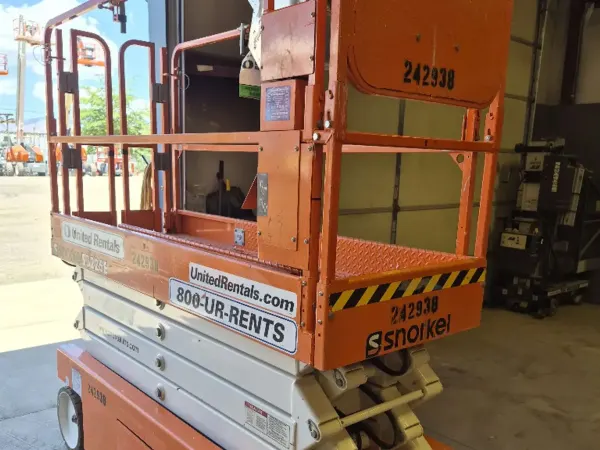 2019 Snorkel S3226E