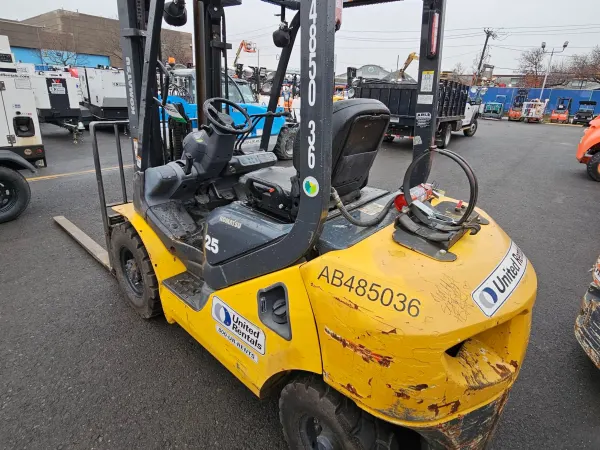 2019 Komatsu FG25T-16