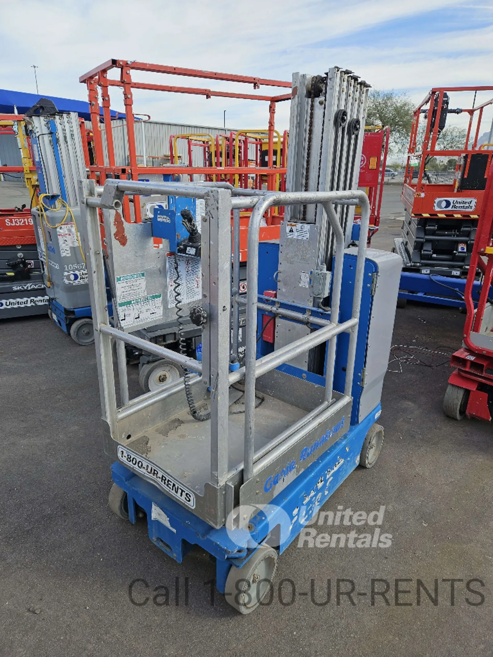 2016 Genie GR-20 Self-Propelled One-Person