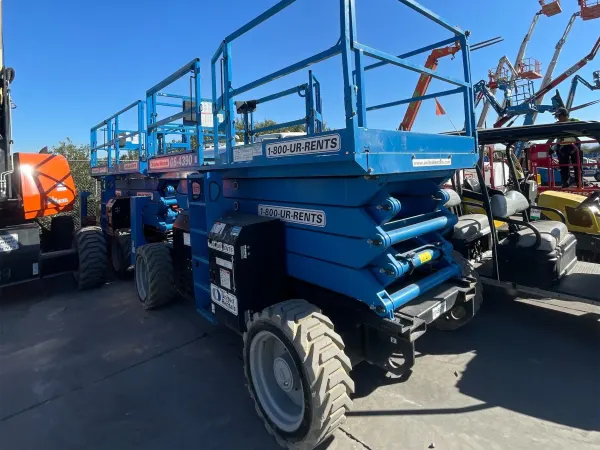 2016 Genie GS-4390 RT Rough Terrain