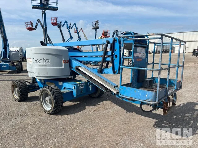 2014 Genie Z-45/25