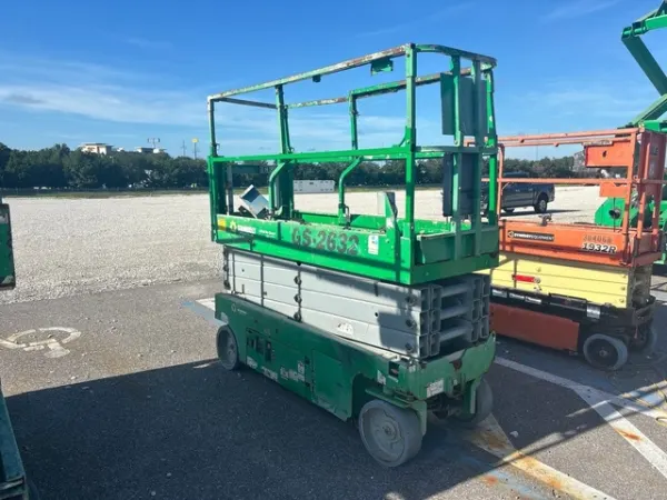 2017 Genie GS-2632