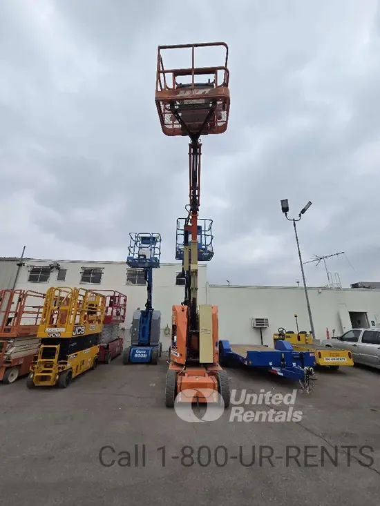 2018 JLG E300AJP Articulating