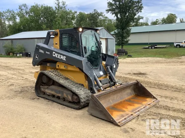 2019 John Deere 331G