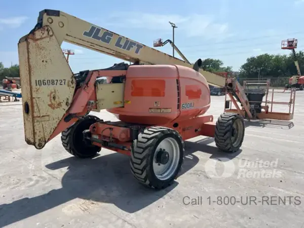 2017 JLG 600AJ Articulating