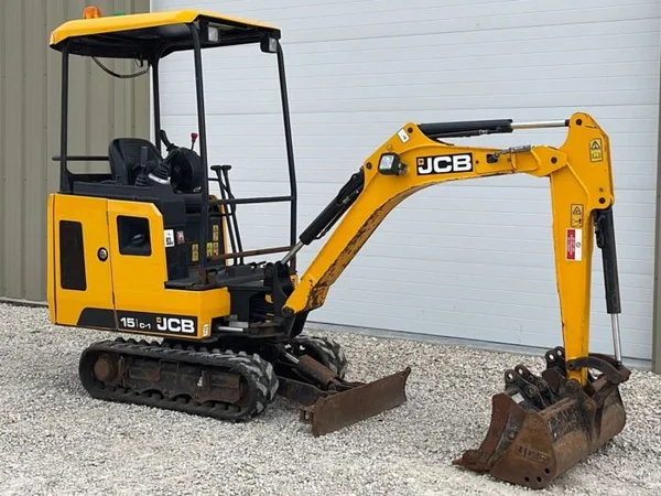 2018 JCB 15C-1 Mini Excavator - front view