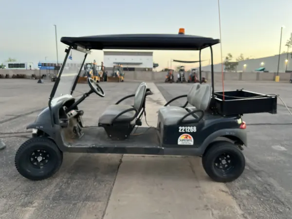 2017 Club Car Precedent