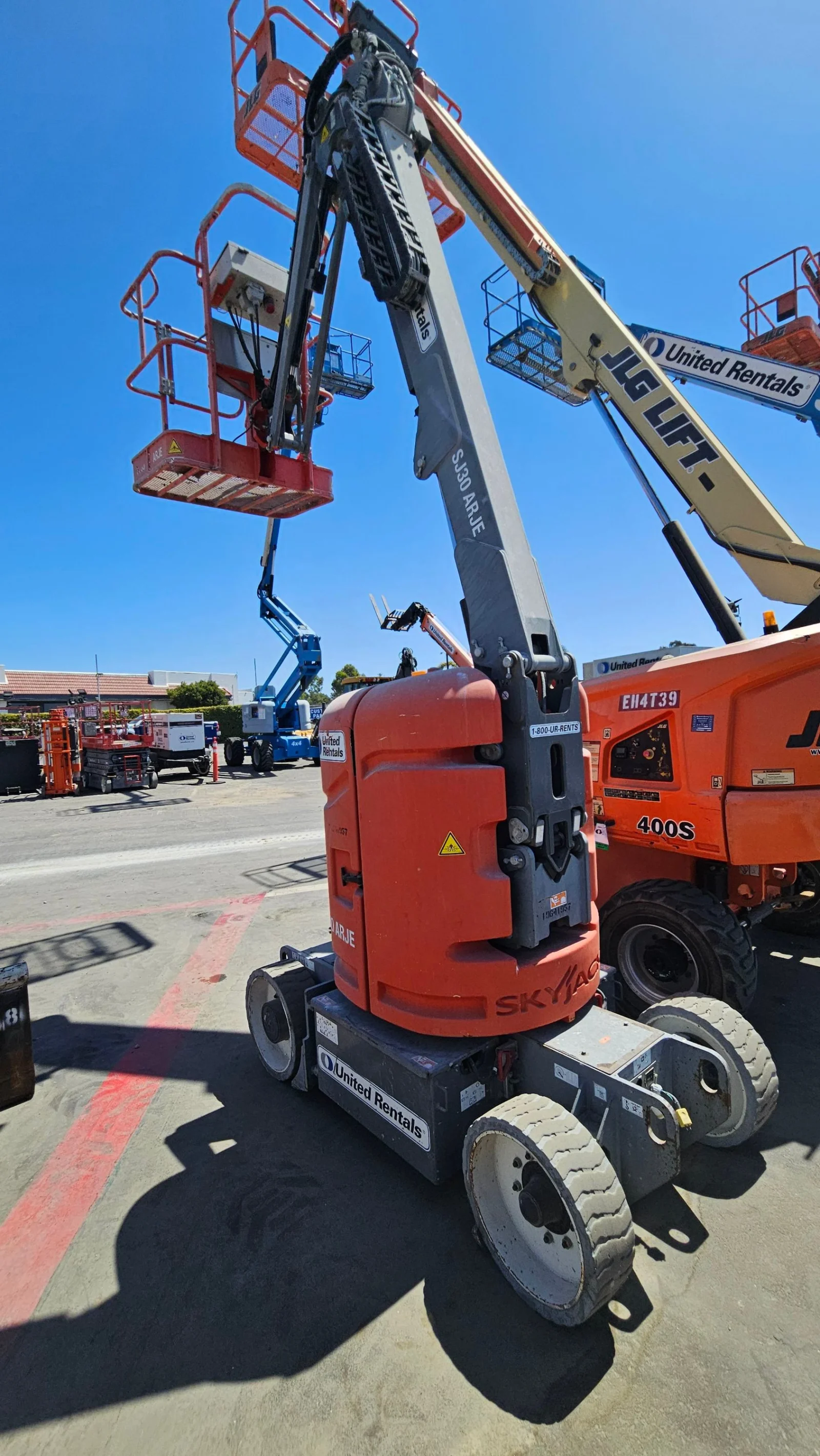 2017 Skyjack SJ30ARJE Articulating