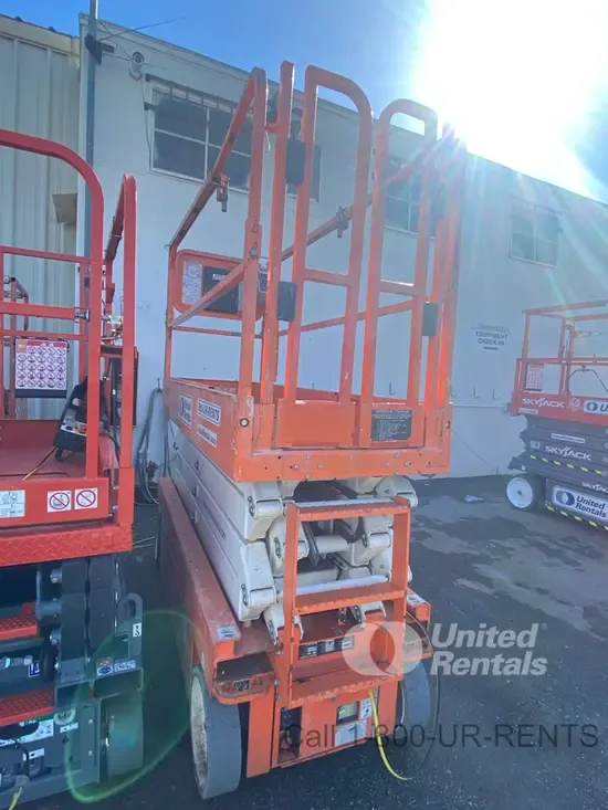 2019 Snorkel S3226E