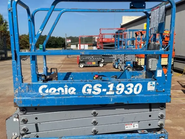 2019 Genie GS-1930