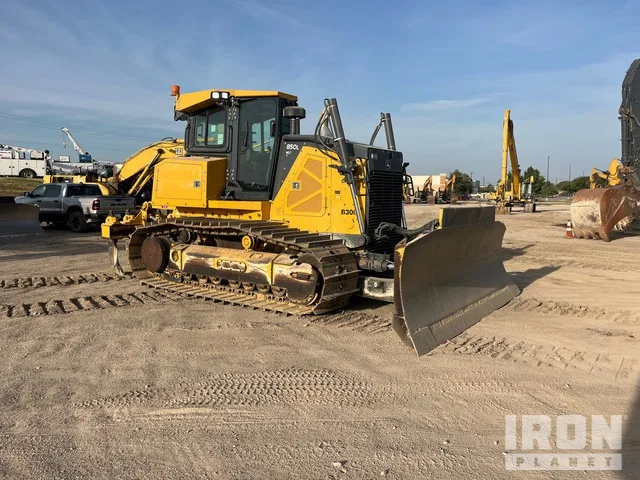 2022 John Deere 850L WLT