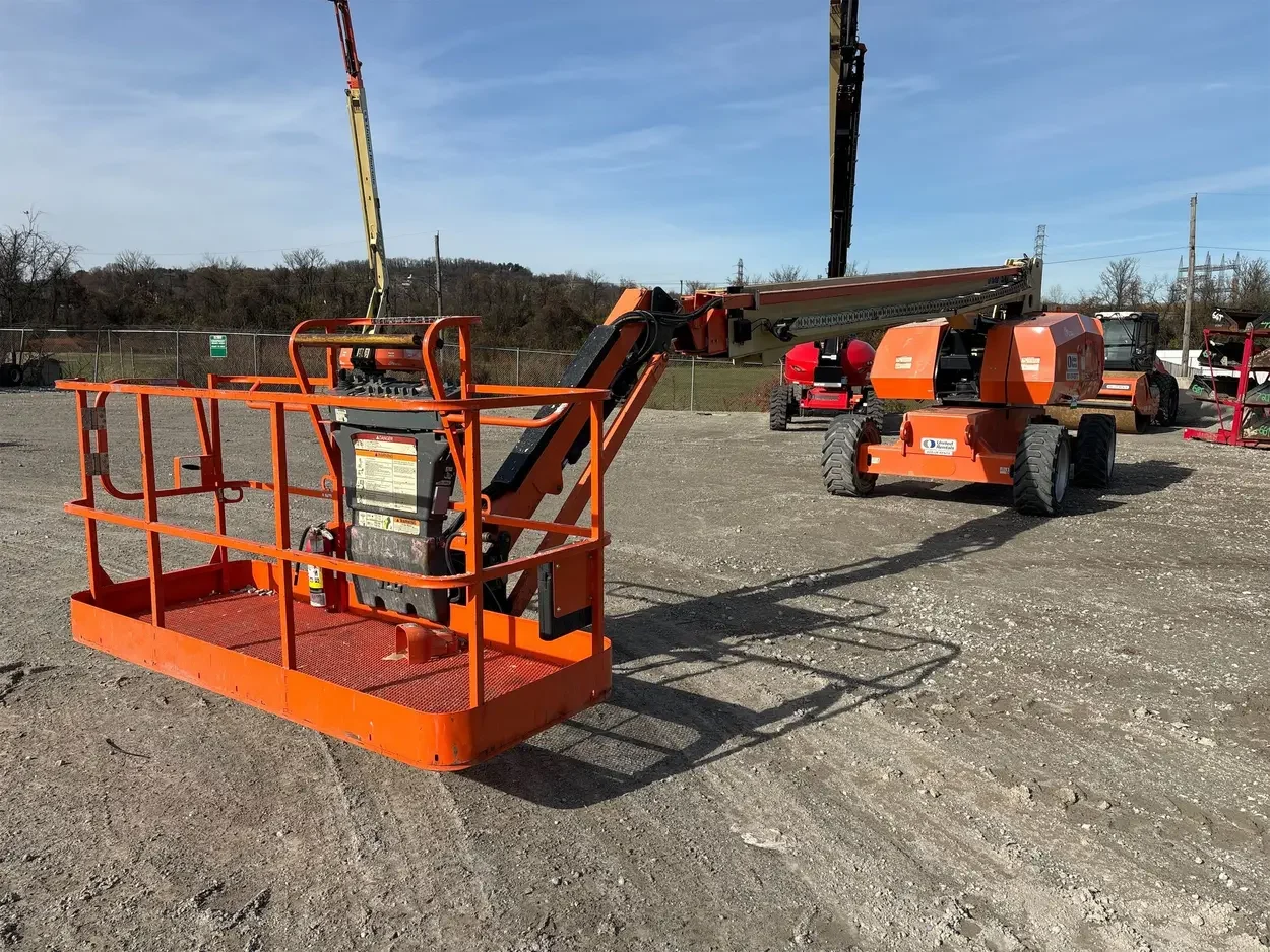 2018 JLG 860SJ