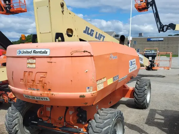 2018 JLG 800S