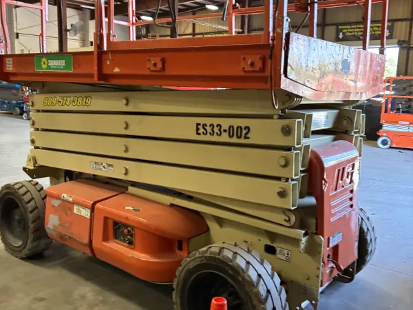 2002 JLG 3369LE