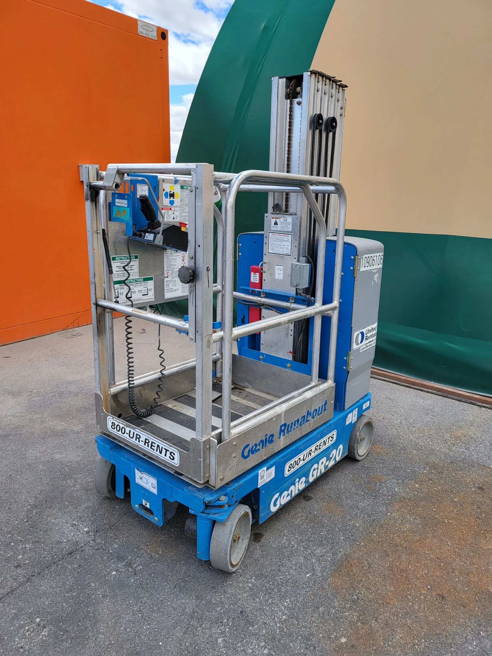 2019 Genie GR-20 Self-Propelled One-Person