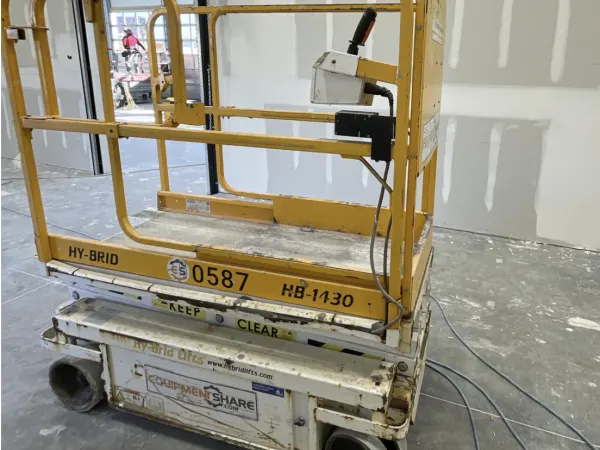 2015 Custom-Equipment HB-1430