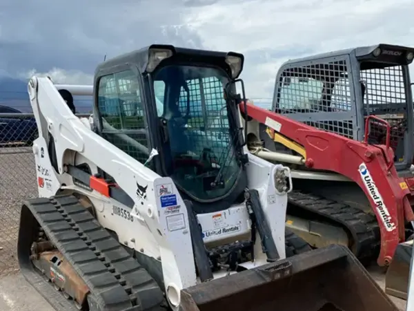 2021 Bobcat T870