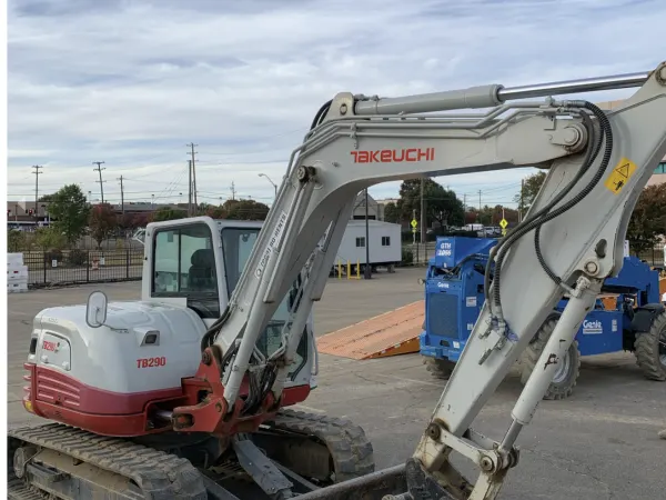 2019 Takeuchi TB290