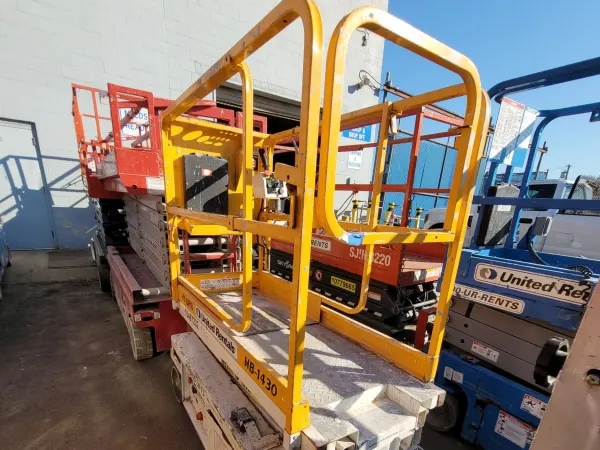 2016 Hy-Brid Lifts HB1430
