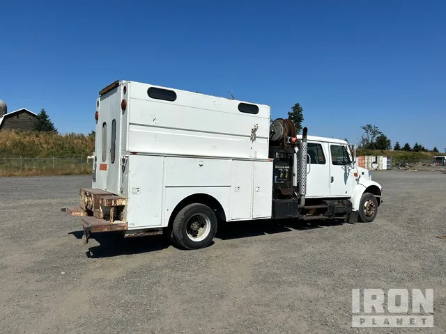 1999 International 4700