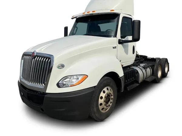 2021 International LT625