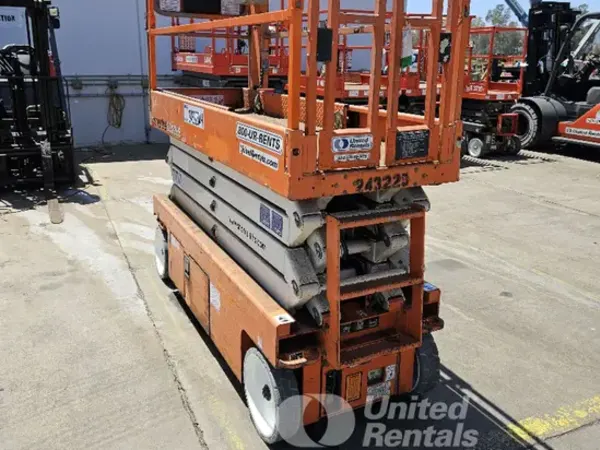 2020 Snorkel S3226E