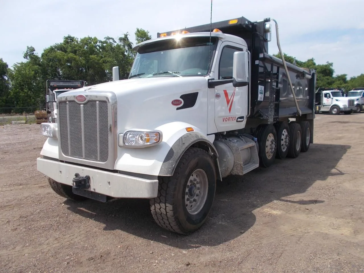 2026 PETERBILT 567