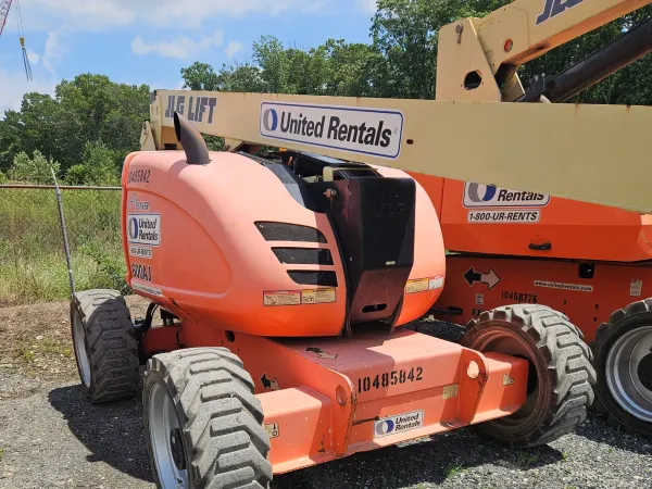 2016 JLG 600AJ Articulating