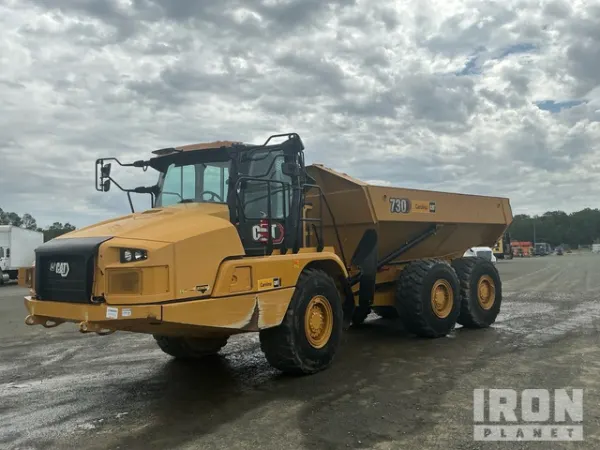 2021 Caterpillar 730