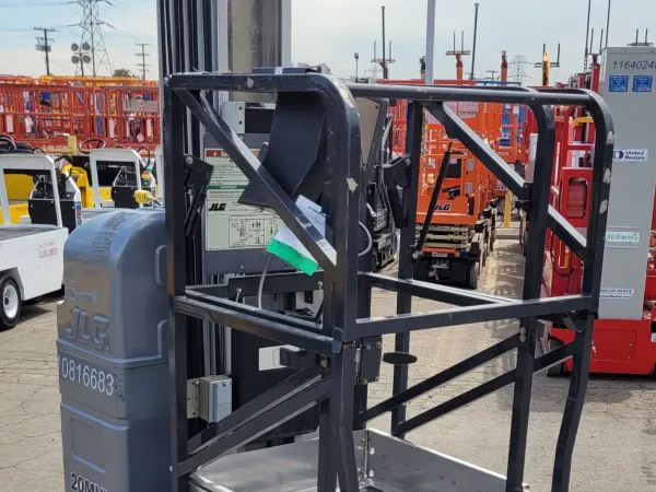2018 JLG 20MVL Self-Propelled One-Person