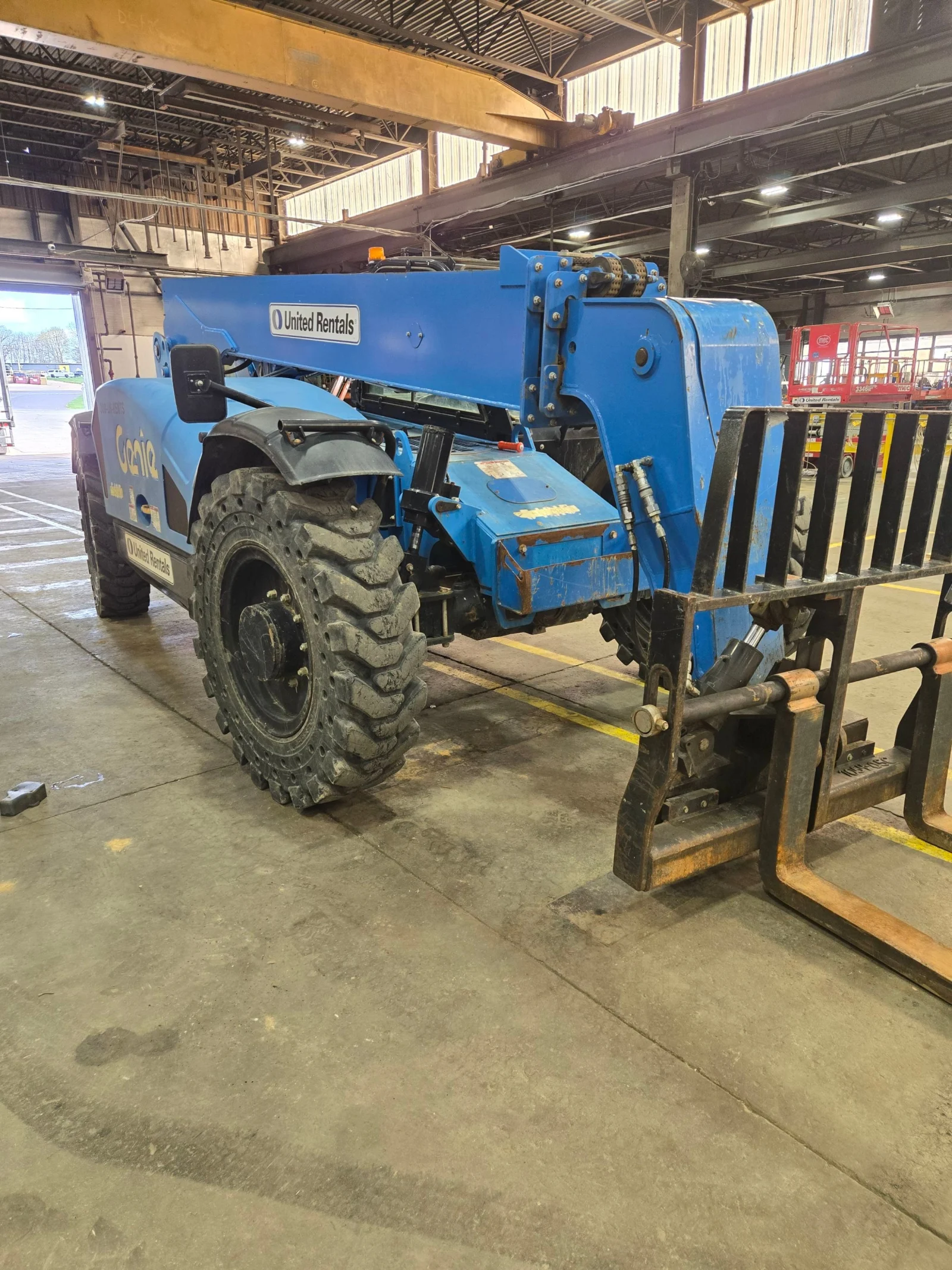 2017 Genie GTH-844