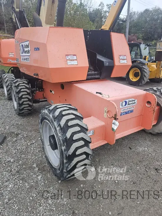 2016 JLG 600S