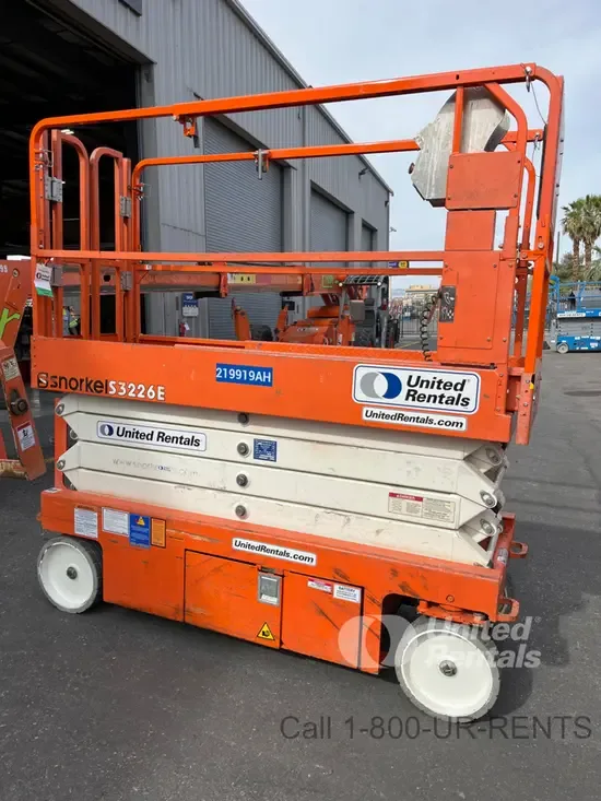 2019 Snorkel S3226E