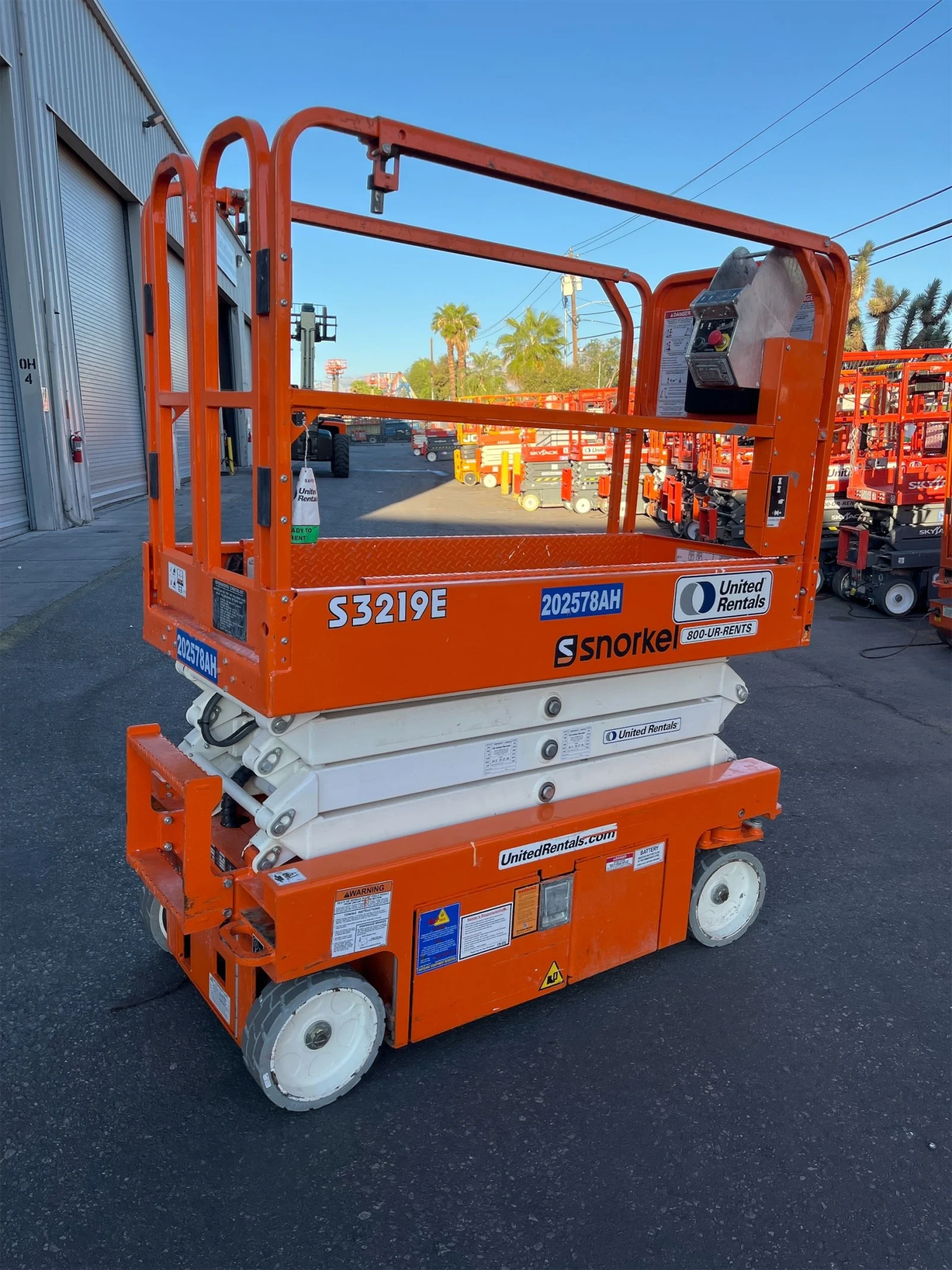 2018 Snorkel S3219E
