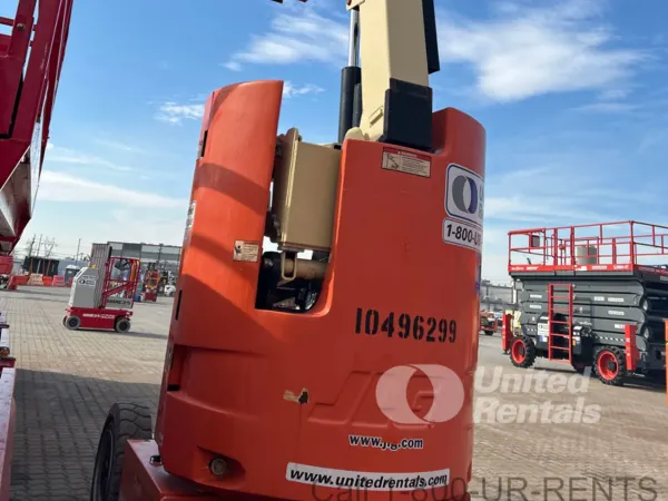 2016 JLG E300AJP Articulating