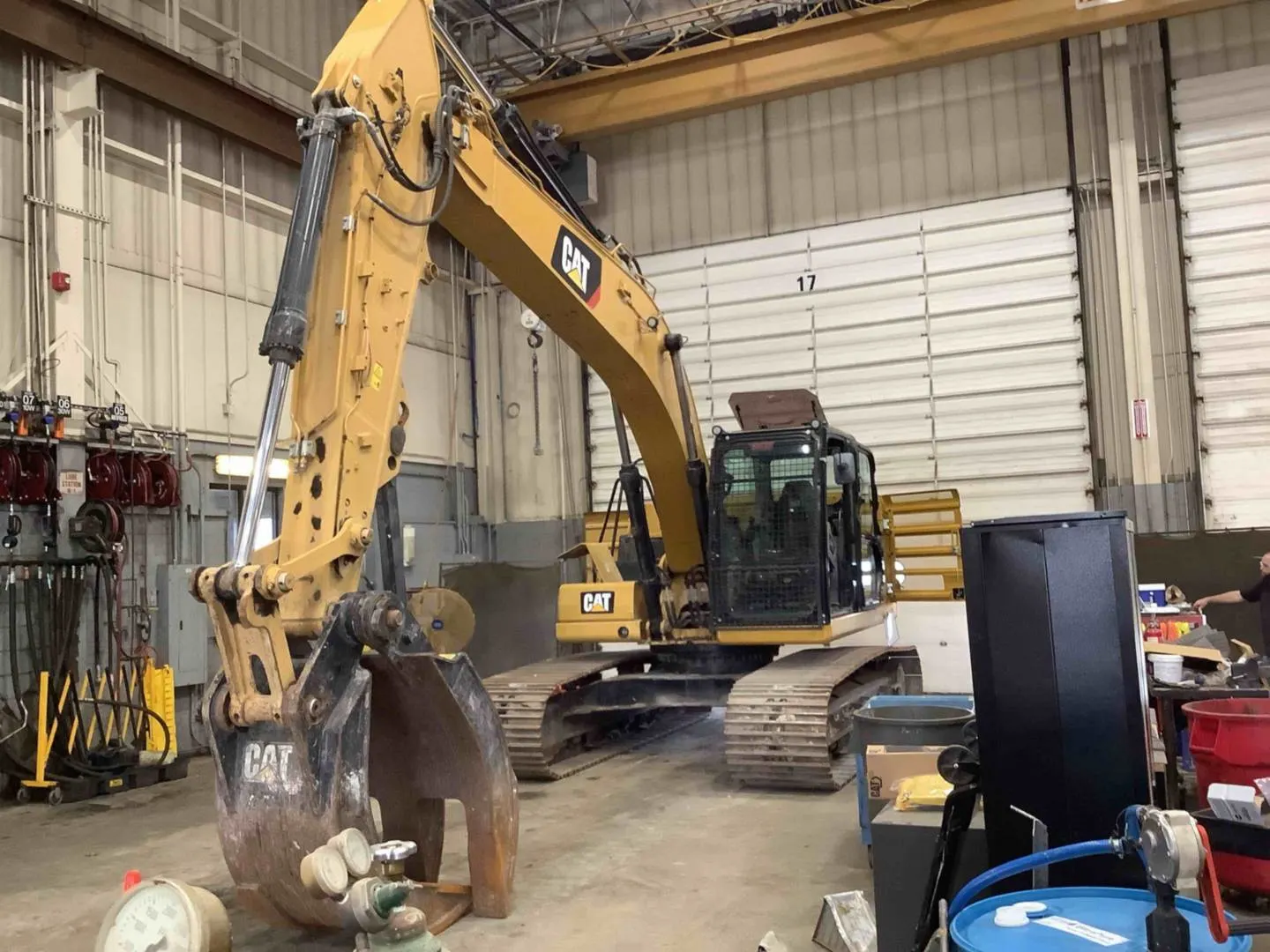 2019 Caterpillar 323