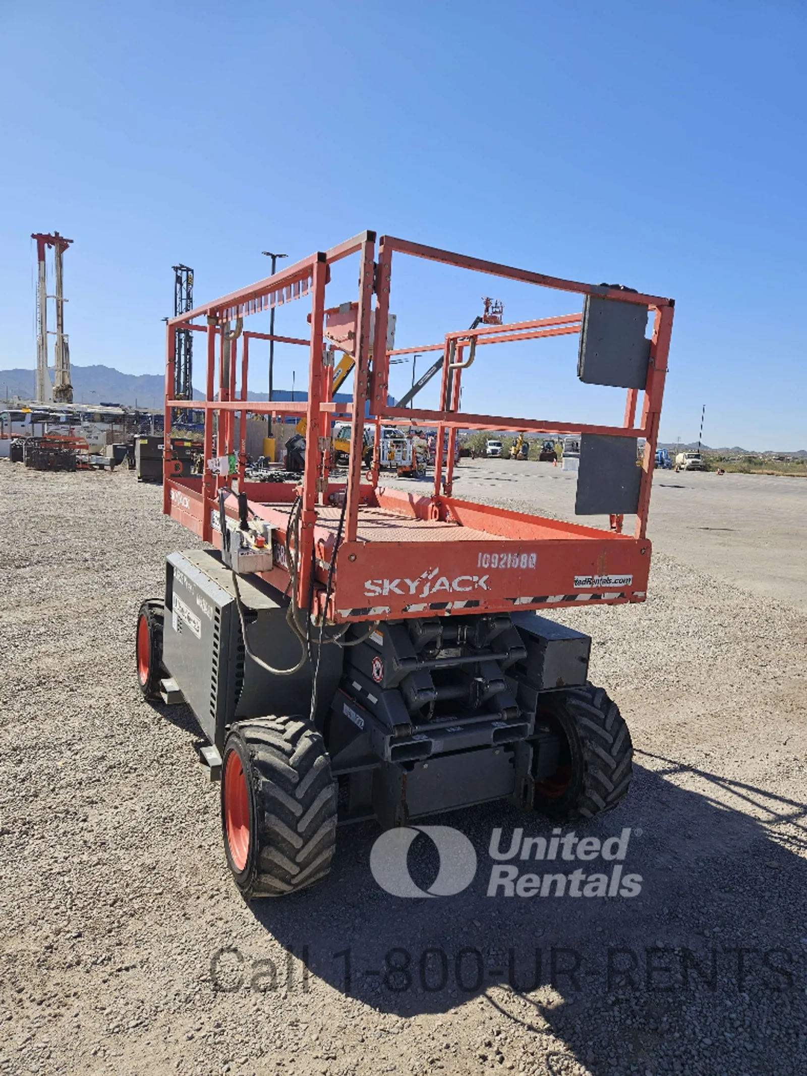 2019 Skyjack SJ6826RT Rough Terrain