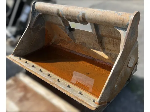 2023 Caterpillar  60" DC BUCKET, PIN LOCK