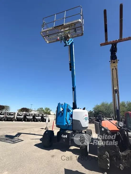 2017 Genie Z-62/40J Articulating