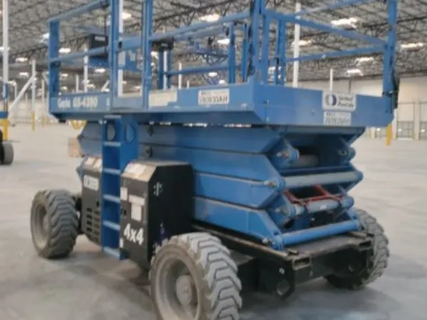 2017 Genie GS-4390 RT Rough Terrain