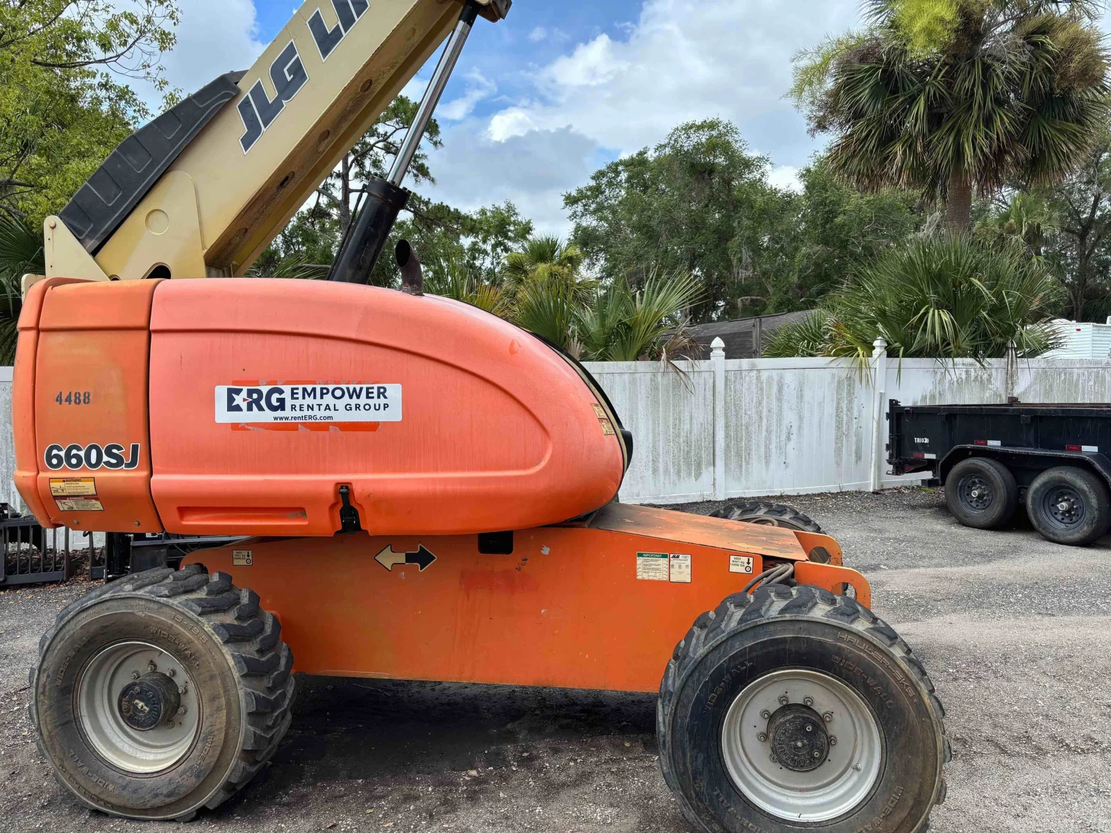 2010 JLG 660SJ