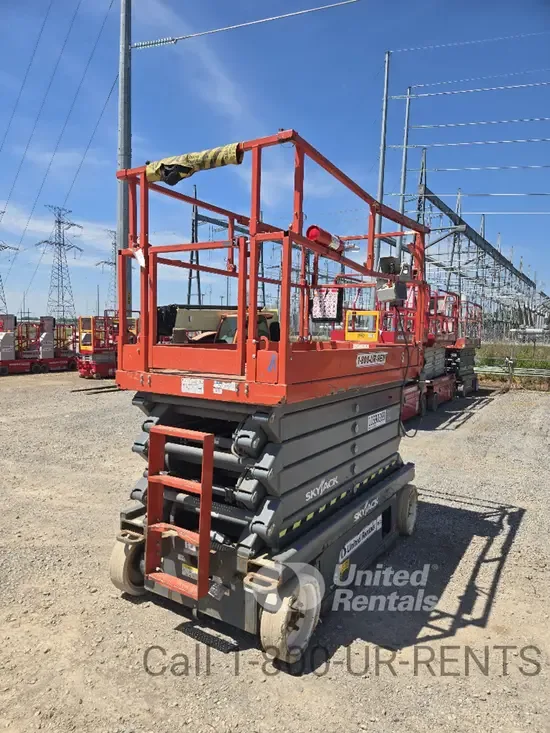 2017 Skyjack SJIII4740