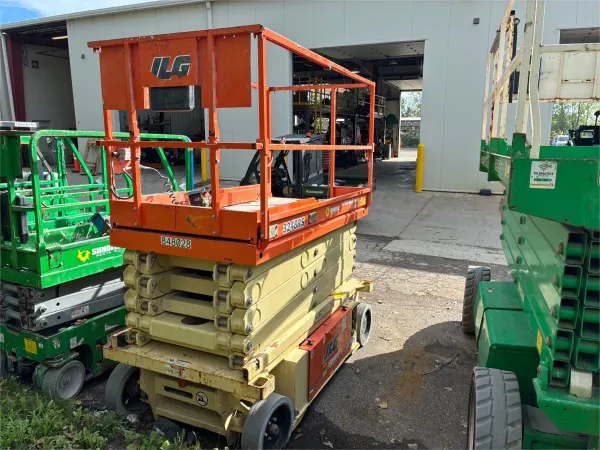 2016 JLG 3248RS