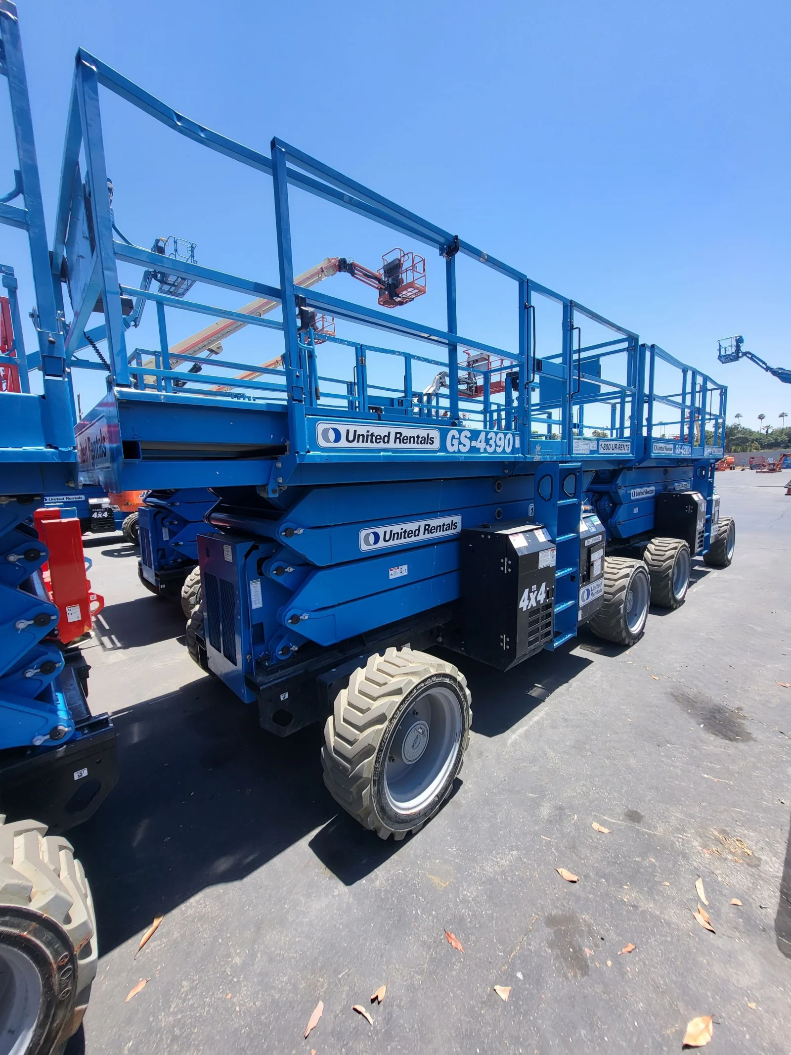 2017 Genie GS-4390 RT Rough Terrain