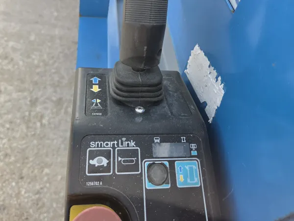 2019 Genie GS-4047