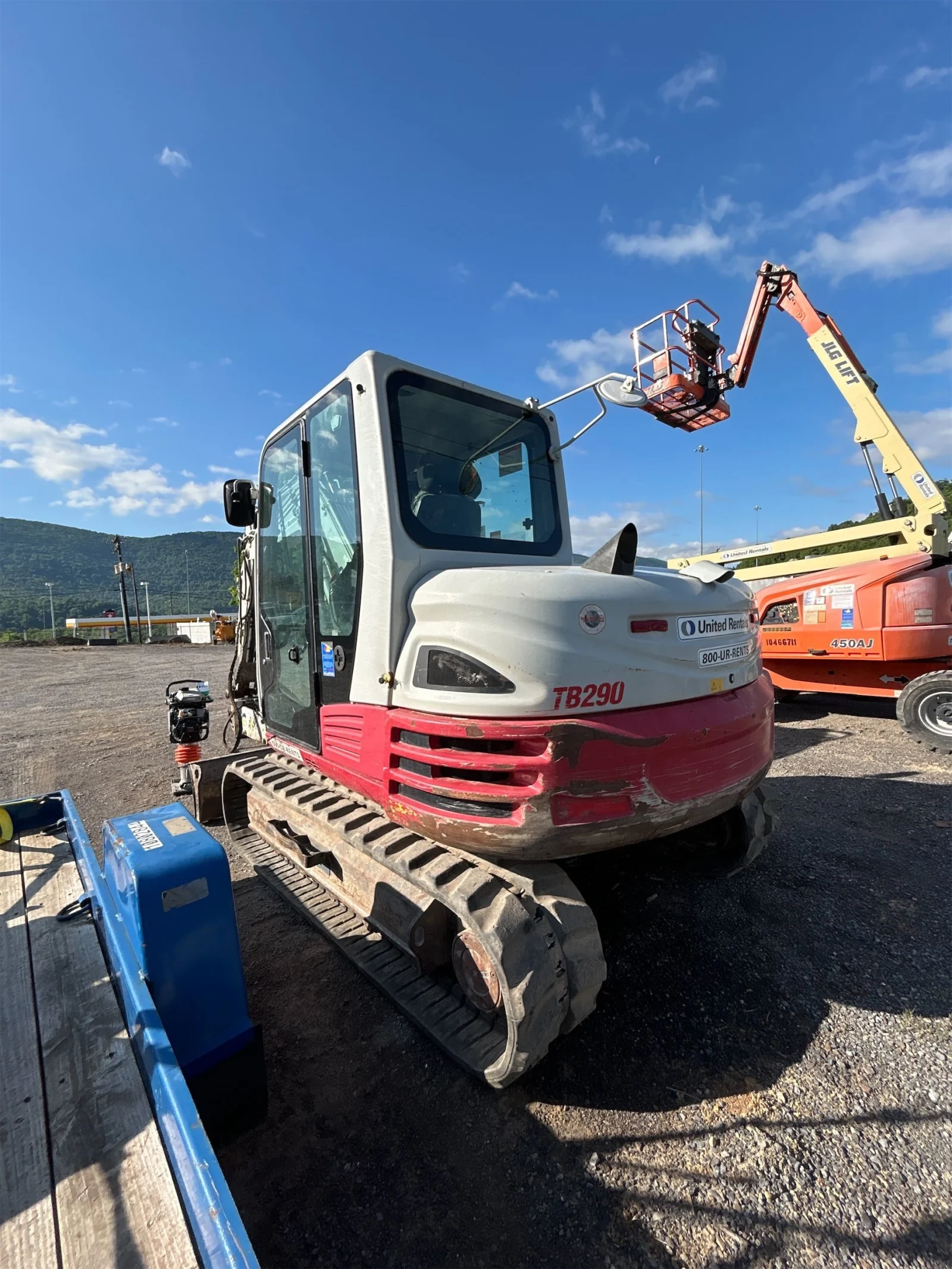2019 Takeuchi TB290C