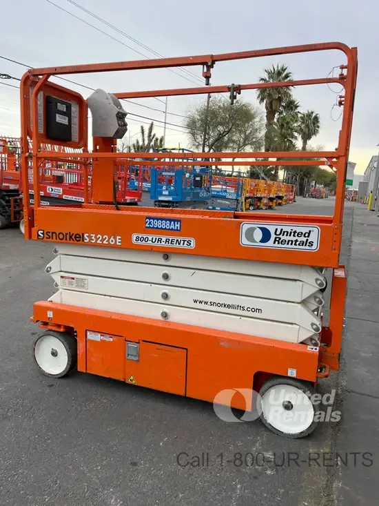 2019 Snorkel S3226E